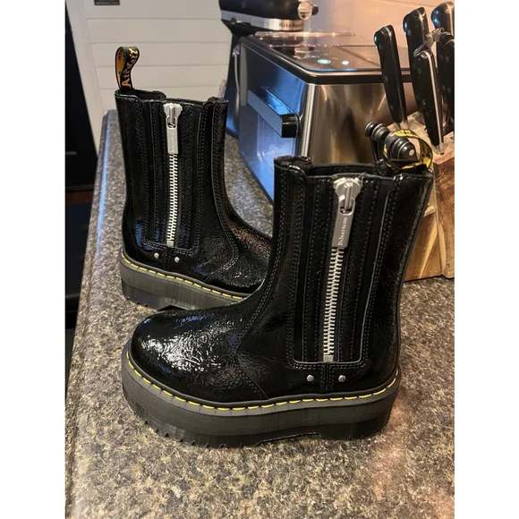 New Dr. Martens Distressed Chelsea Platform Boots - Picture 4 of 10